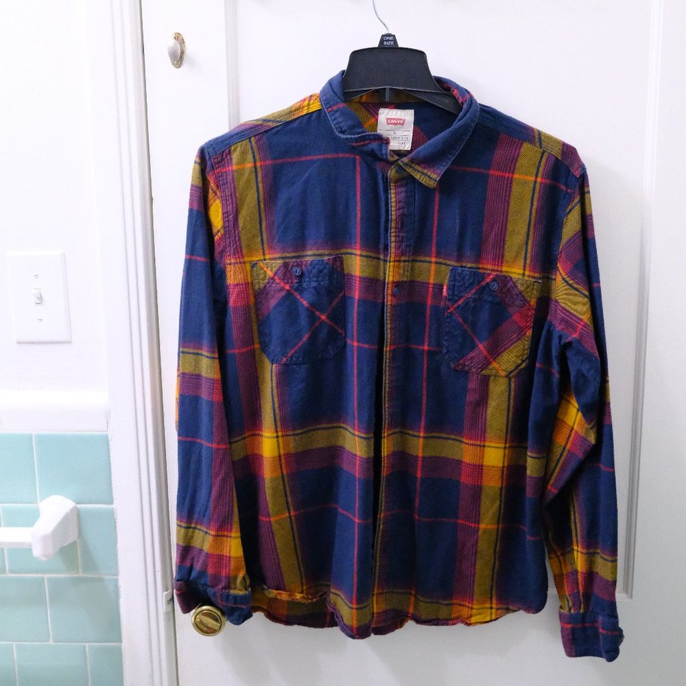 Levi's Flannel XL